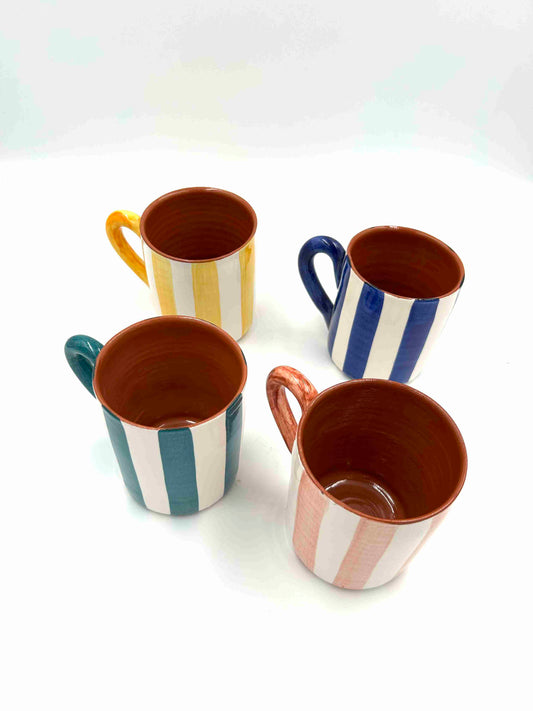 Mug en Terre Cuite Fait à la Main par Casa Cubista - Authenticité et Charme Rustique